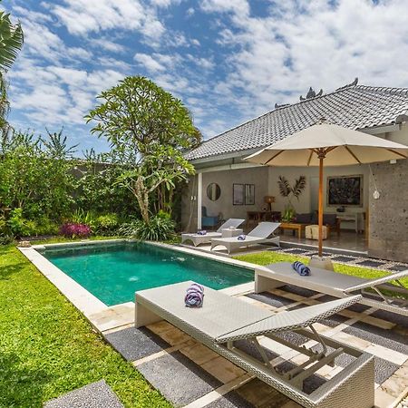 Villa Irma Seminyak  Ngoại thất bức ảnh